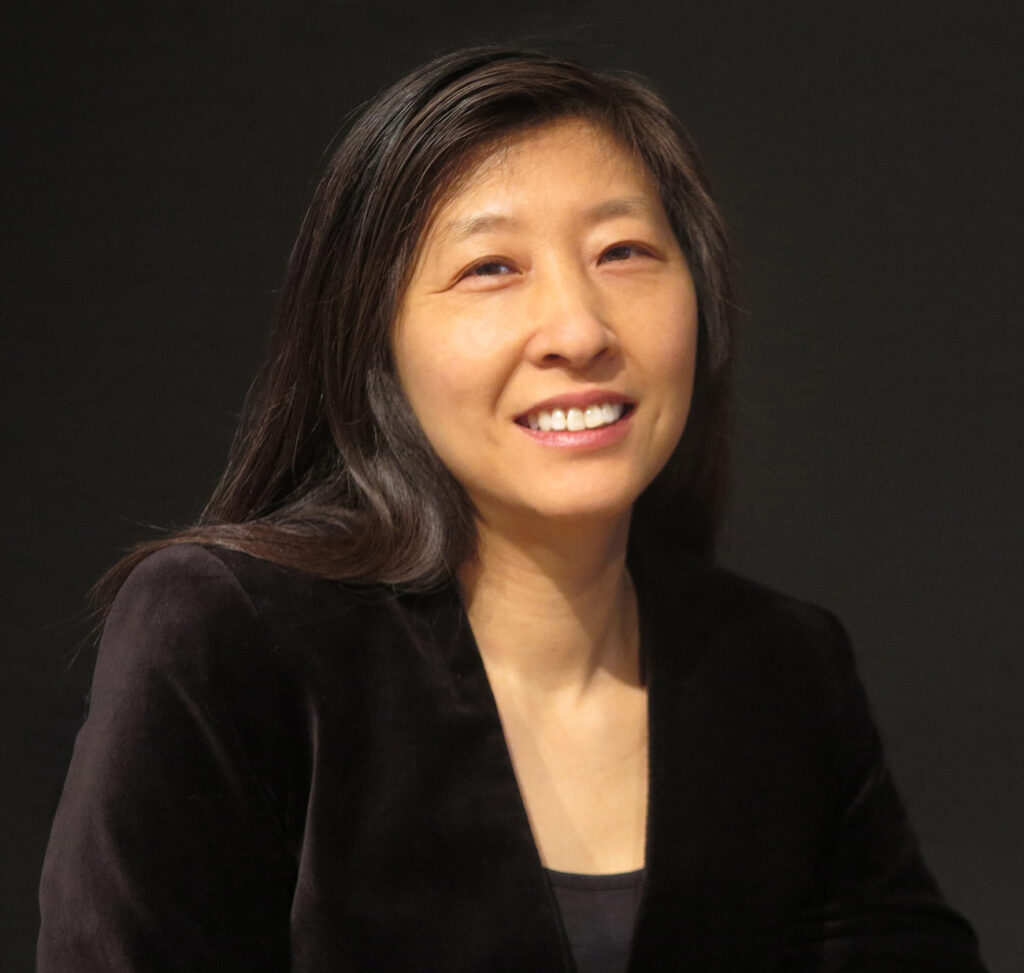 Jee-Young Phillips